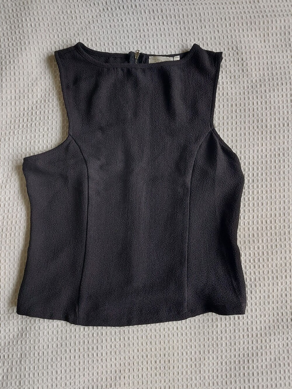 RD Style Sleeveless Black Top